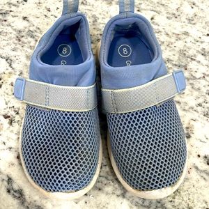 Cat & Jack Water Shoes size 8